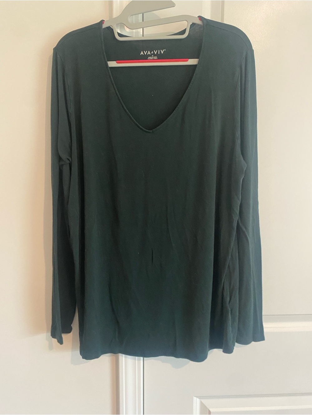 Ava & Viv green Long-Sleeve V-Neck Top